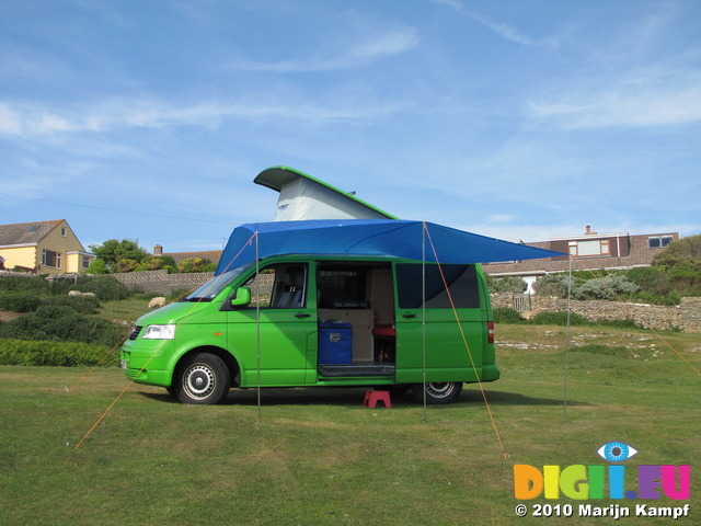 SX14708 Awning setup on van